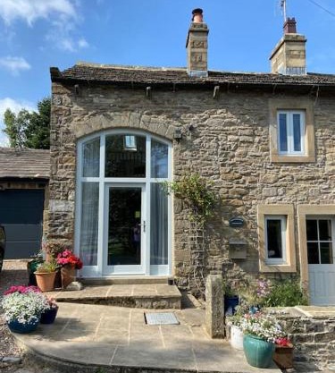 Brigstone Stable - charming peaceful cottage