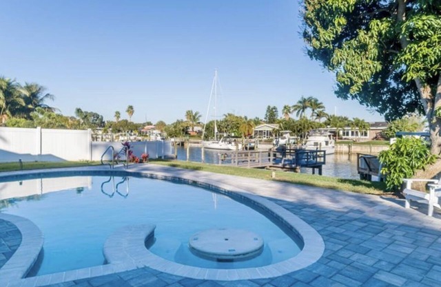 Broadwater Gem! With Pool and Boat Dock.