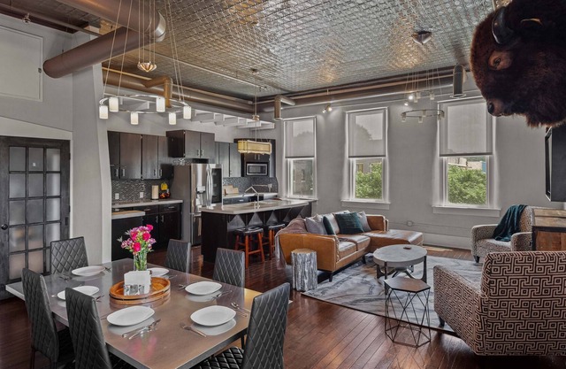 Broadway Luxe Loft