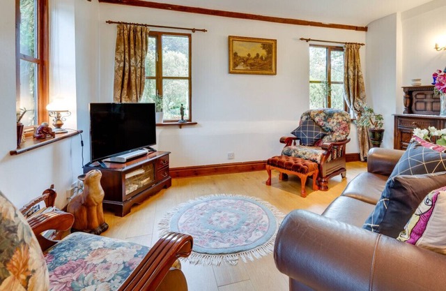 Brook Hall Lodge - Deux Chambres Maison, Couchages 4