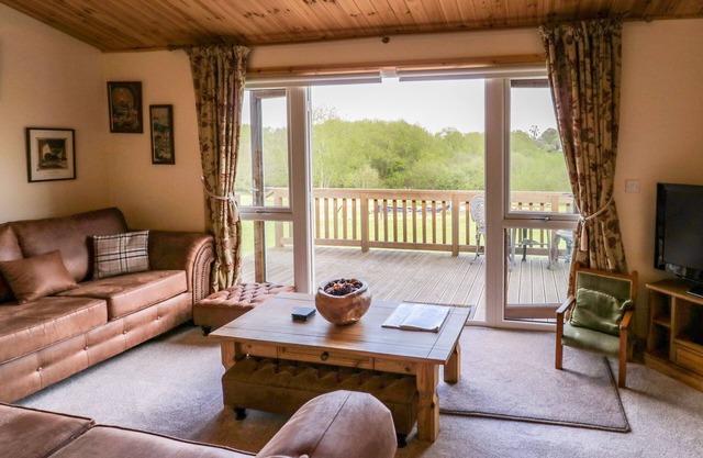 Brookside Lodge, DEFFORD
