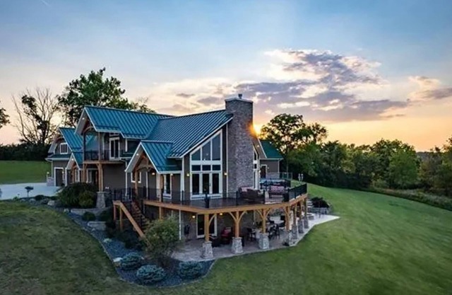 Brookville Ridge - Gorgeous Lake Home w/ Pool, Putting Green, Game Room