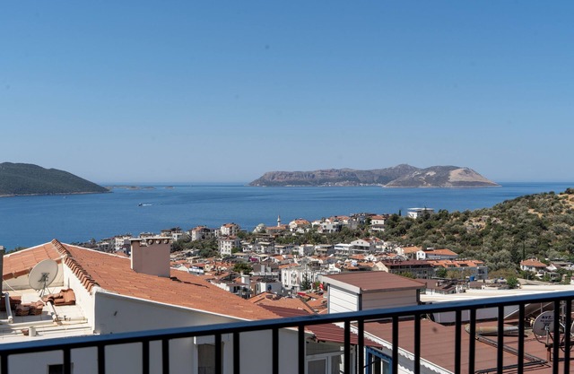 Brow City Kaş