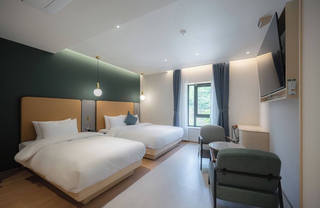 Brown Dot Hotel Gijang Station