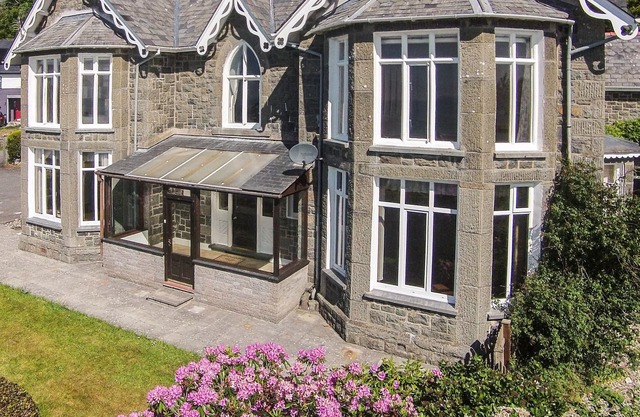 Bryn Eglwys, CRICCIETH