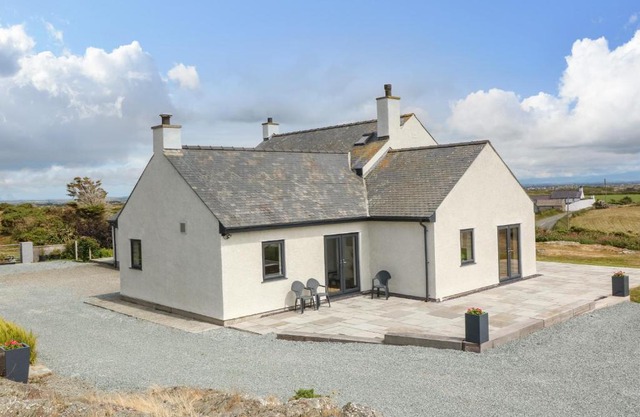 Bryn Meilw
