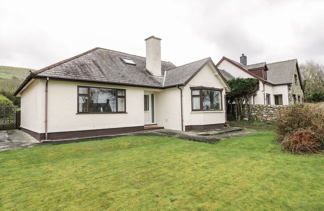 Brynteg, familial et convivial, avec un jardin dans Llwyngwril, Ref 3934