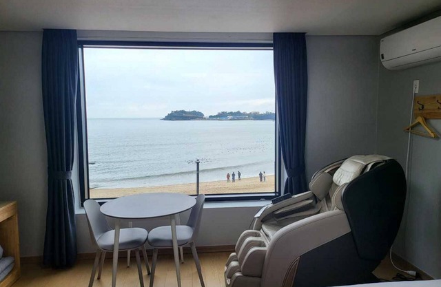 Buan Chaeseokgang Beach Ville