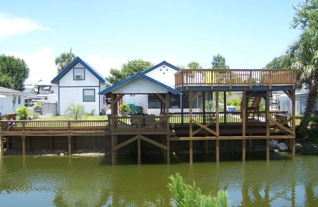 Buckhead Ridge Waterfront Maison-Il est 05h00 Quelque part dans Buckhead Ridge