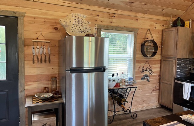 Buffalo River new cabin cozy retreat