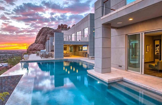 Private Resort 8 ch avec salle de cinéma! Maison de 10 millions de dollars à Camelback