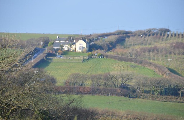 Bumble Bee Cottage