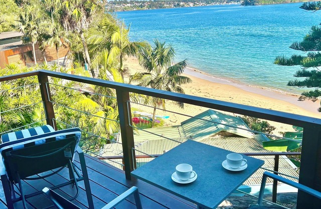 Bundeena Seaside Cottage on Gunyah Beach