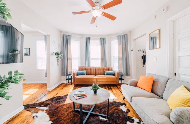 Bundled Duplex for Groups