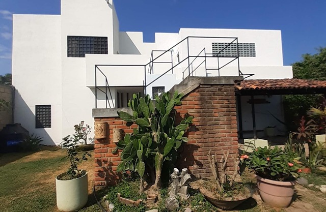 Bungalow 2