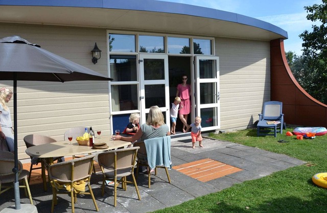 Bungalow unique avec décor maritime à la plage