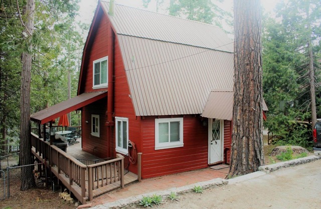 Bungalow on Buckeye - Pet Friendly in West Village