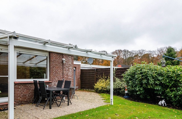 Bungalow 'Perle Von Berumbur' avec terrasse privée, jardin privé et Wi-Fi