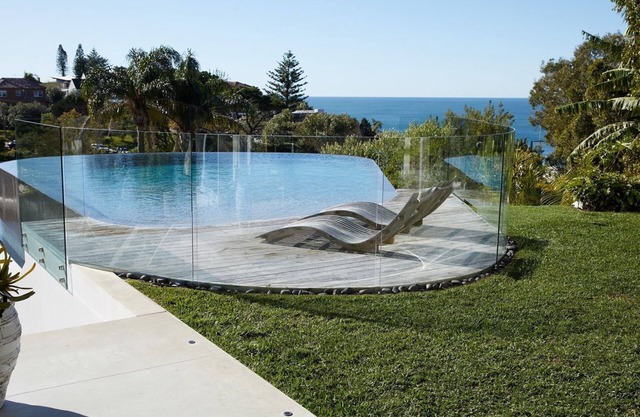 Bungan Beach House-an insideoutside holiday home