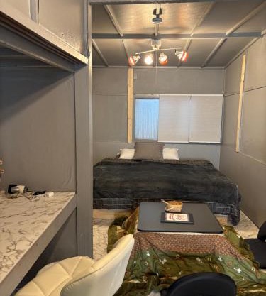 BUNKA HOUSE OSAKA ROOM b