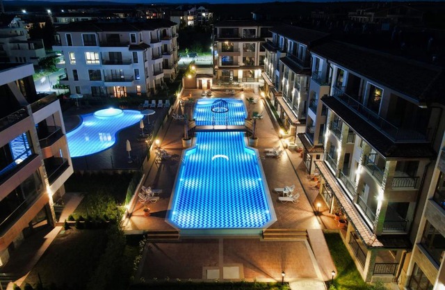 Burgas Beach Resort 2 Apartments