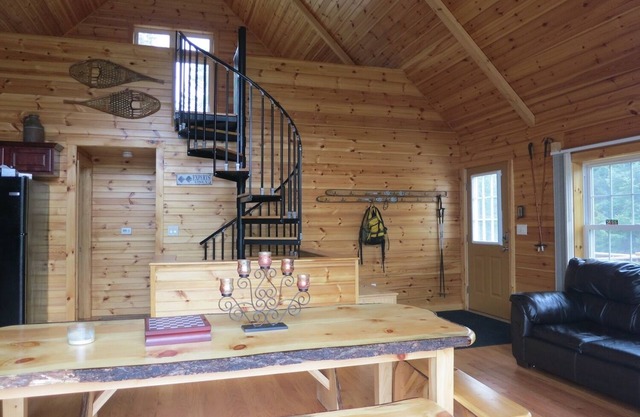 Burke Mountain Getaway. Endroit idéal pour les VTT, ski, Sight Seeing