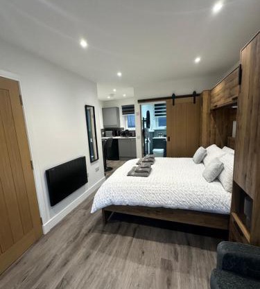 Burnbrae Apartment