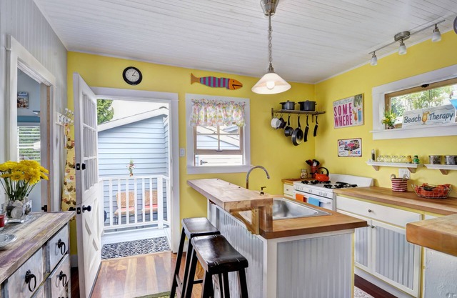 Burnham Beach Cottage # 3- bloc de la plage!