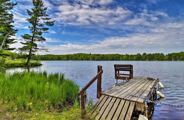 NOUVEAU! Cabine du lac Burns avec quai, bateau ponton et plus encore!