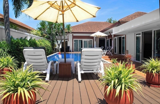 BUSABA POOL VILLA 11