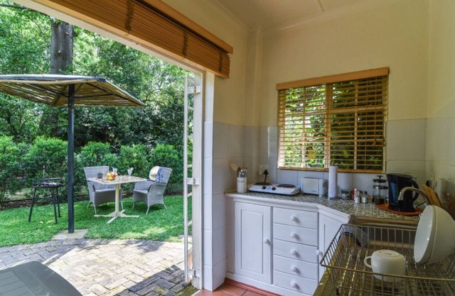 Bushwillow Cottage spacieux pour 2 personnes avec accès au jardin privé !