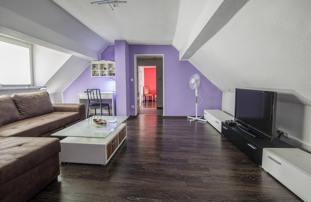 Business Apartment Broich ***** 64sqm fast internet for up to 5 people