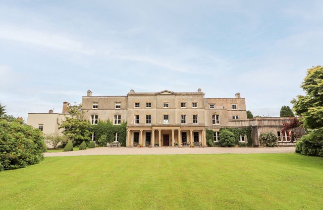 Butler's Flat, CEFN PARK ESTATE