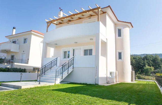Butterfly Estates Maritsa Rhodes
