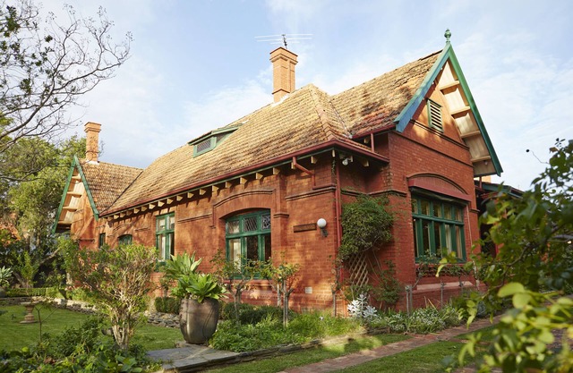 Buxton Manor