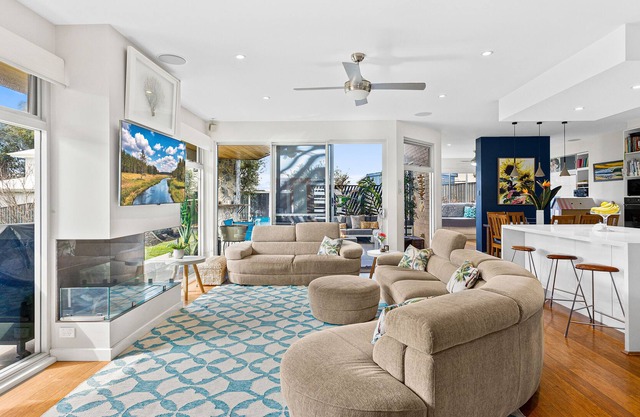 By the Beach Holiday Home @ Thirroul