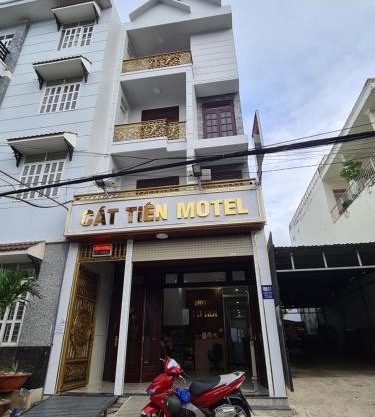 Cát Tiên Motel