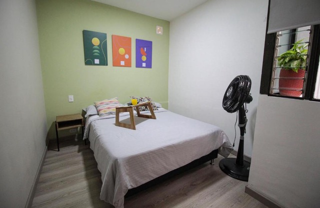 Cómodo aparta suite en zona Poblado Medellín M101 By Roots Rentals
