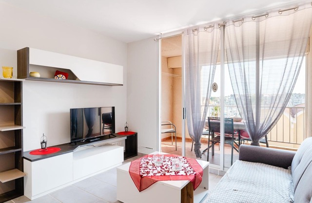 C-D36 Appartement T3 climatisé et rénové GRUISSAN PORT