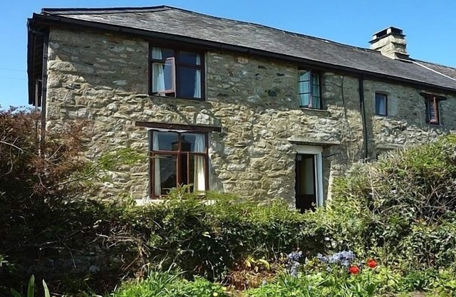 C16th maison avec un jardin Rambling Dans un hameau dans le parc national de Dartmoor