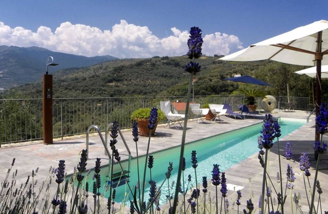 Ca 'Pisani, avec piscine privée pour 17 personnes