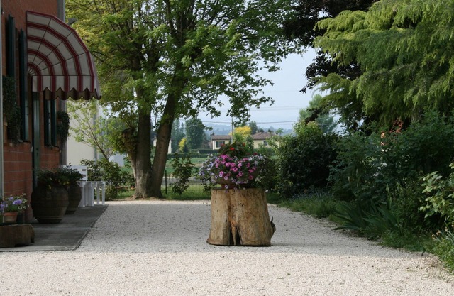 Appartement rustique Cà Stanga à la ferme 2 km sortie Valsamoggia (Bologne) A1