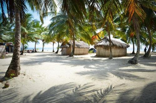 CABAÑA ISLA IGUANA San-Blas