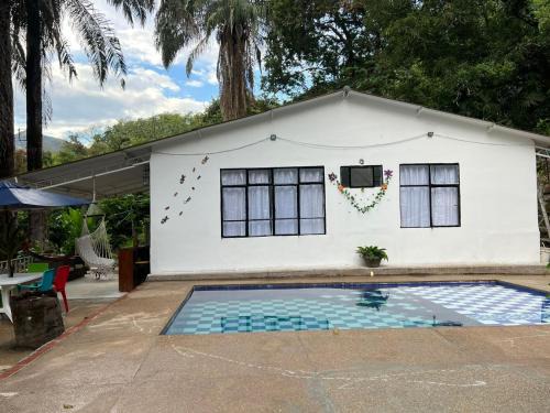 cabaña vacacional prado tolima