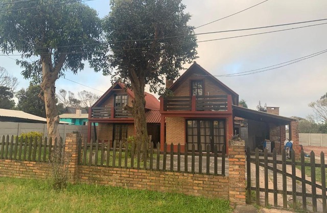 Cabañas Barra Linda