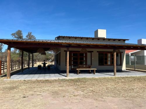 Cabañas El Alemán 1-2