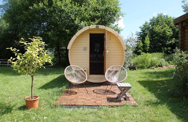 Cabana-Economie-Salle de bain partagée-Vue sur Jardin-Schlaffass 2