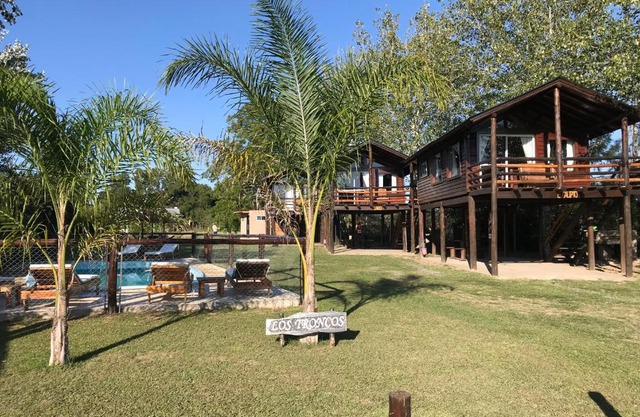 Cabanas Los Troncos