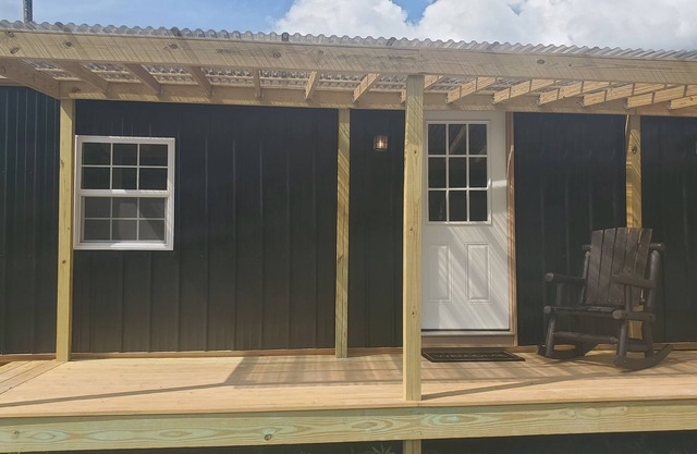 Backwoodskrawlers Basecamp Cabin 2