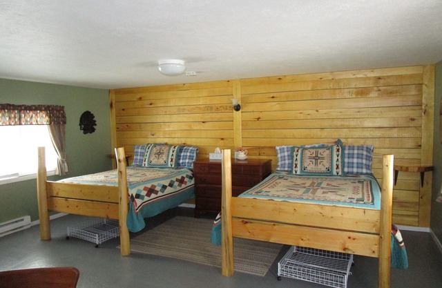 Finley's Riverside Cabins | Cabine #D